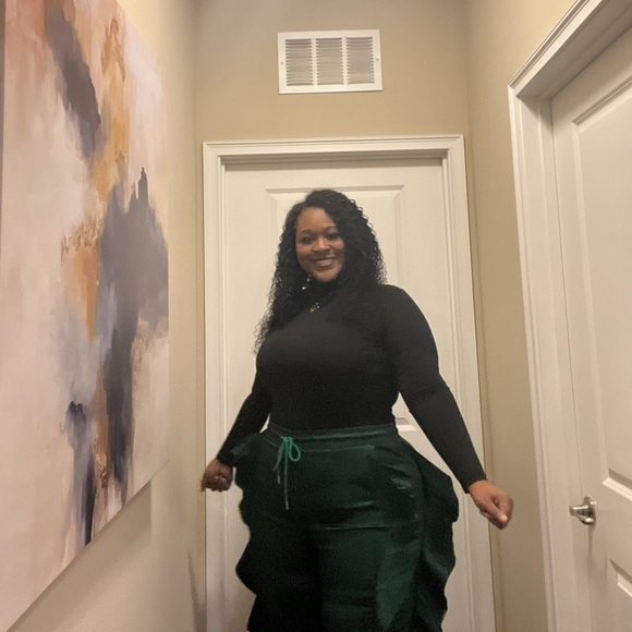 PLUS Size Emerald Ruffle Joggers - Picture 7 of 8